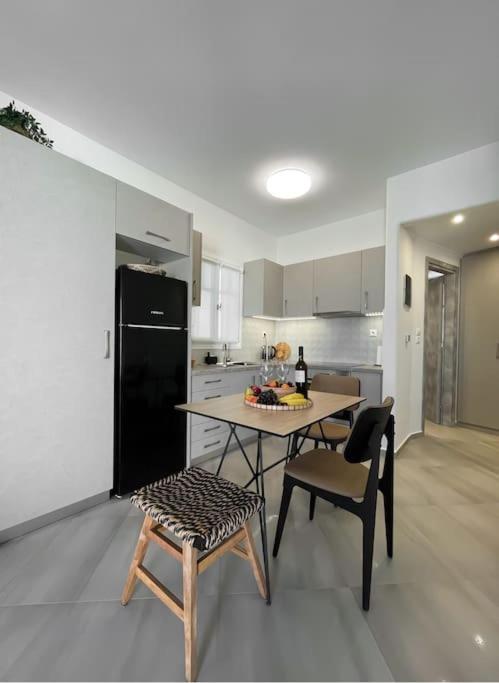 Just Live Apartment Triovasalos Ngoại thất bức ảnh