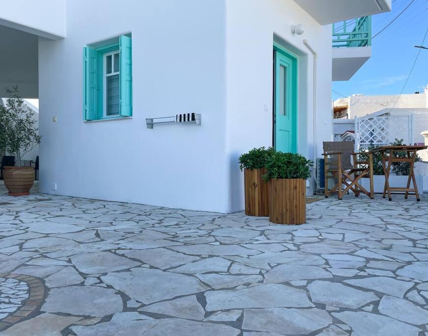 Just Live Apartment Triovasalos Ngoại thất bức ảnh